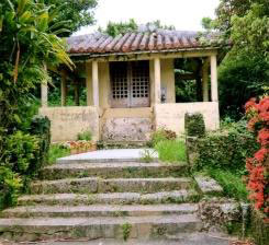 四番堂 嘉手刈観音堂