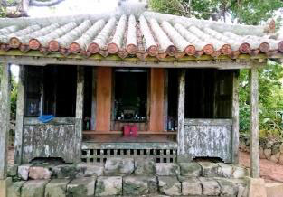 六番堂 久志観音堂